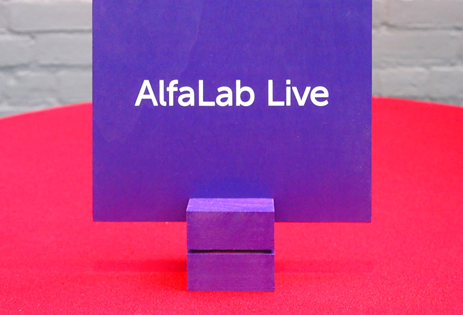Modulaire presentatiewand Alfalab